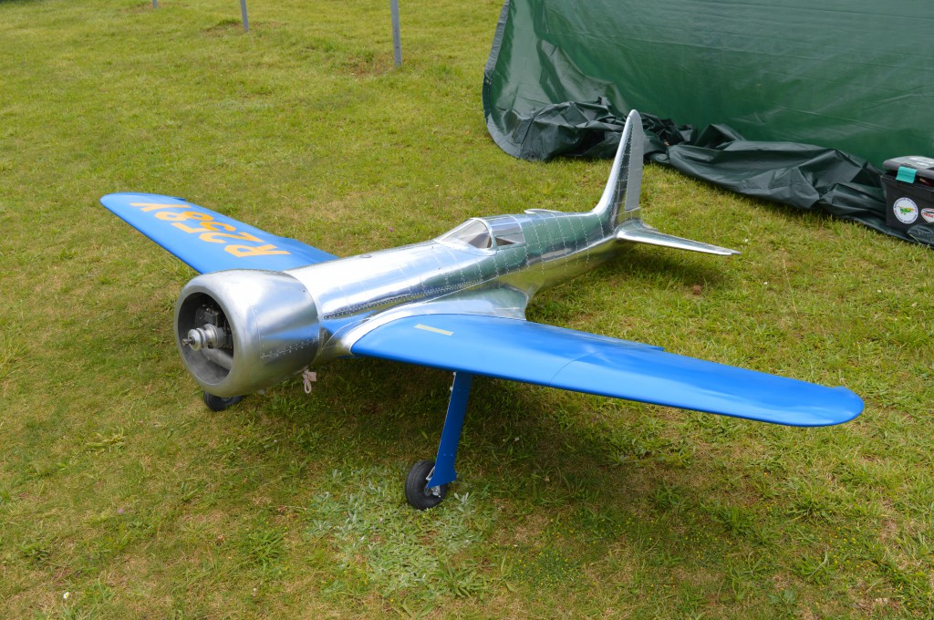 Le Hughes H1 de laurent Bardy mesure 2,60m