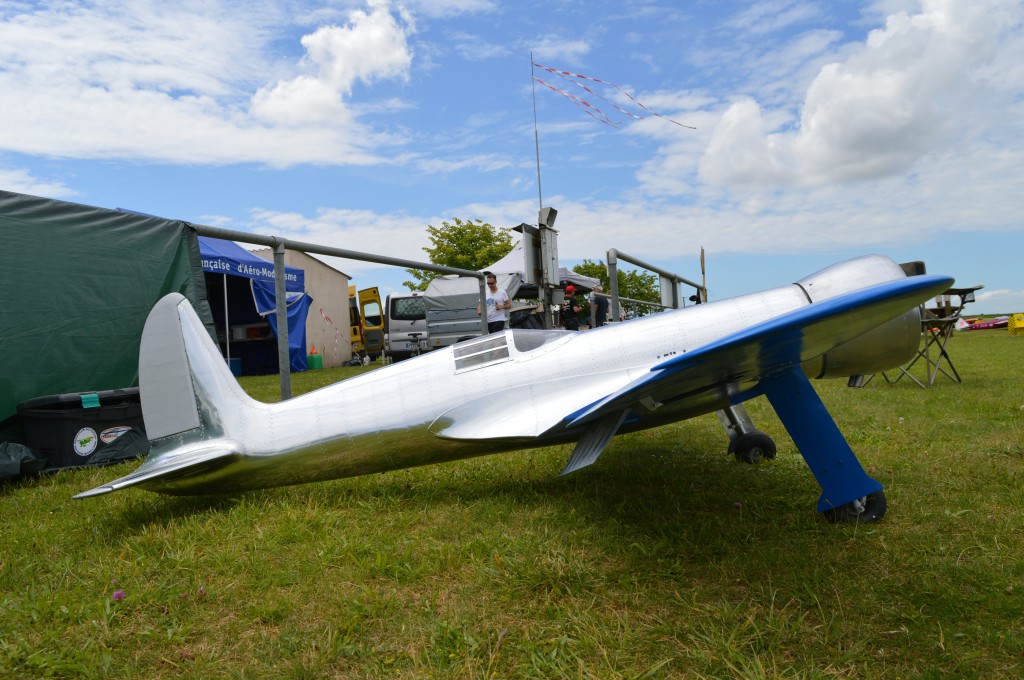 Quelle Présence  ce Hughes