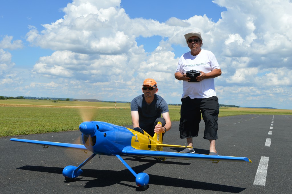 pére et fils au top départ pour le N°4