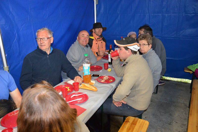  Au menu Rillette et Charcuterie Divers 