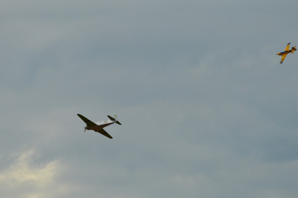 Série UNLIMITED  - Yak 11 et New little en bagarre