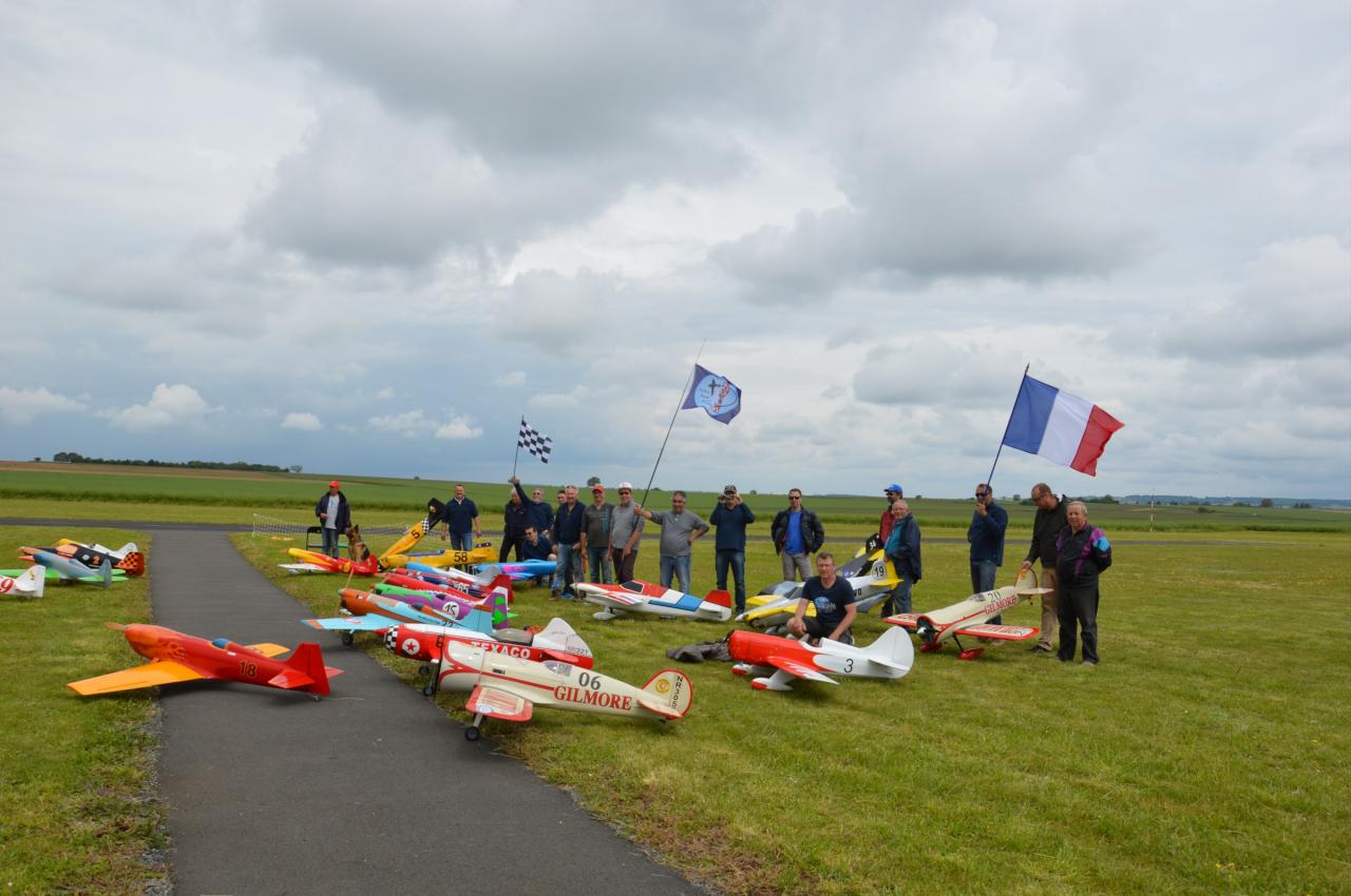 Petite Photo de Groupe