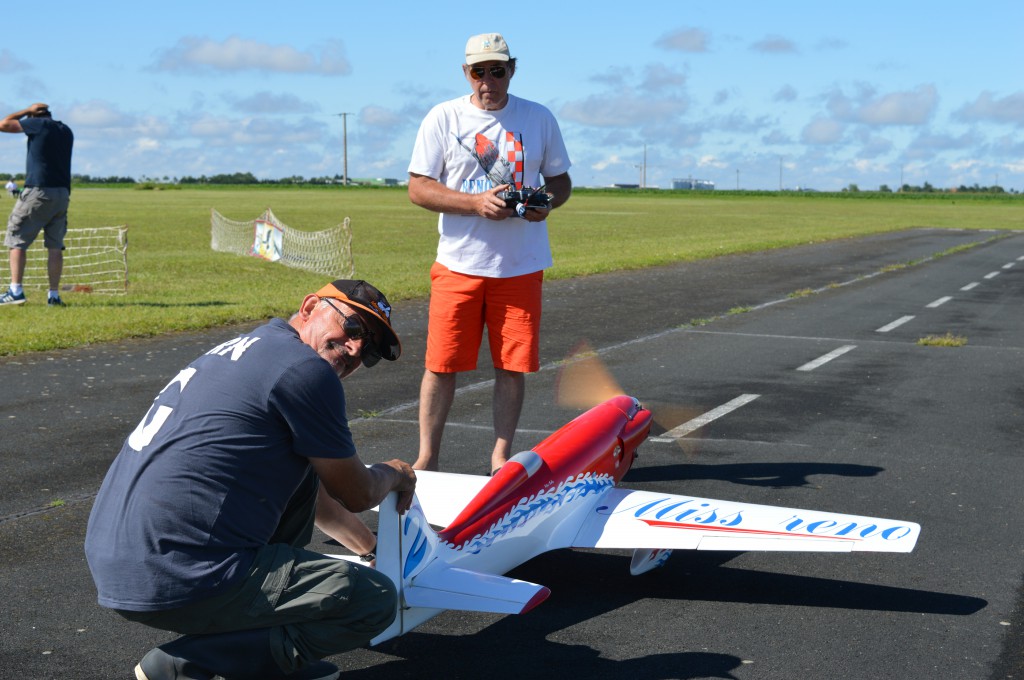 Dernier controle des gouvernes par Patrick