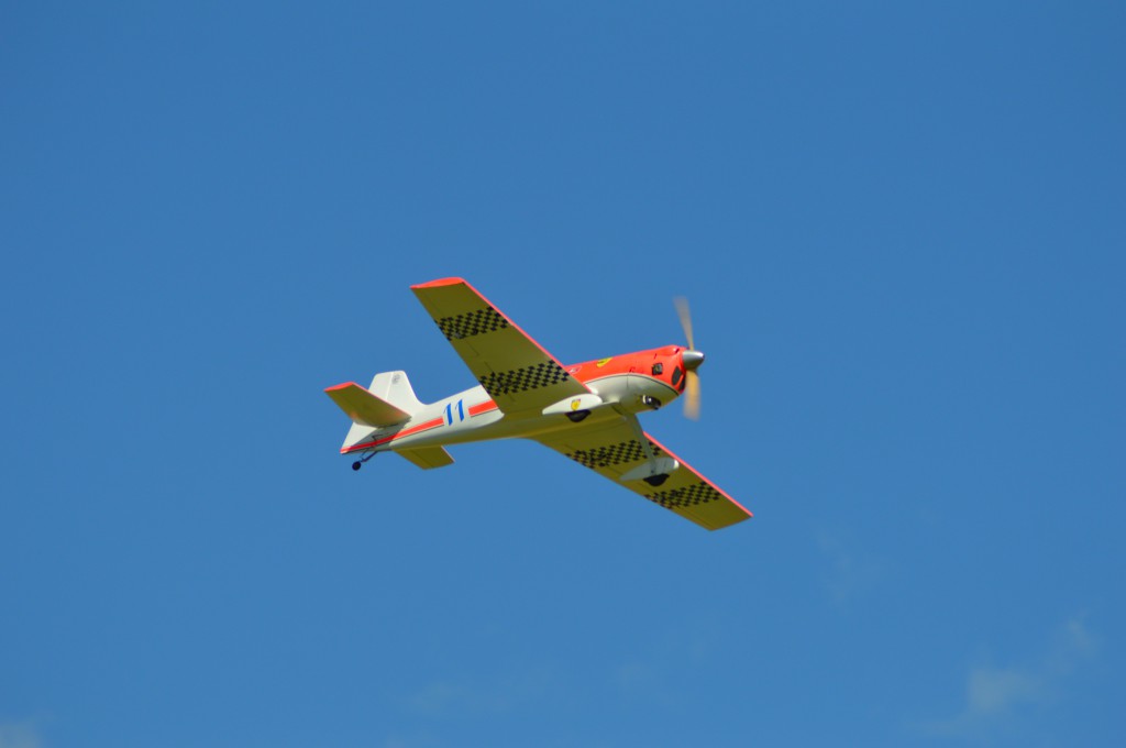 le New Little N°11 de Serge au nez fluo