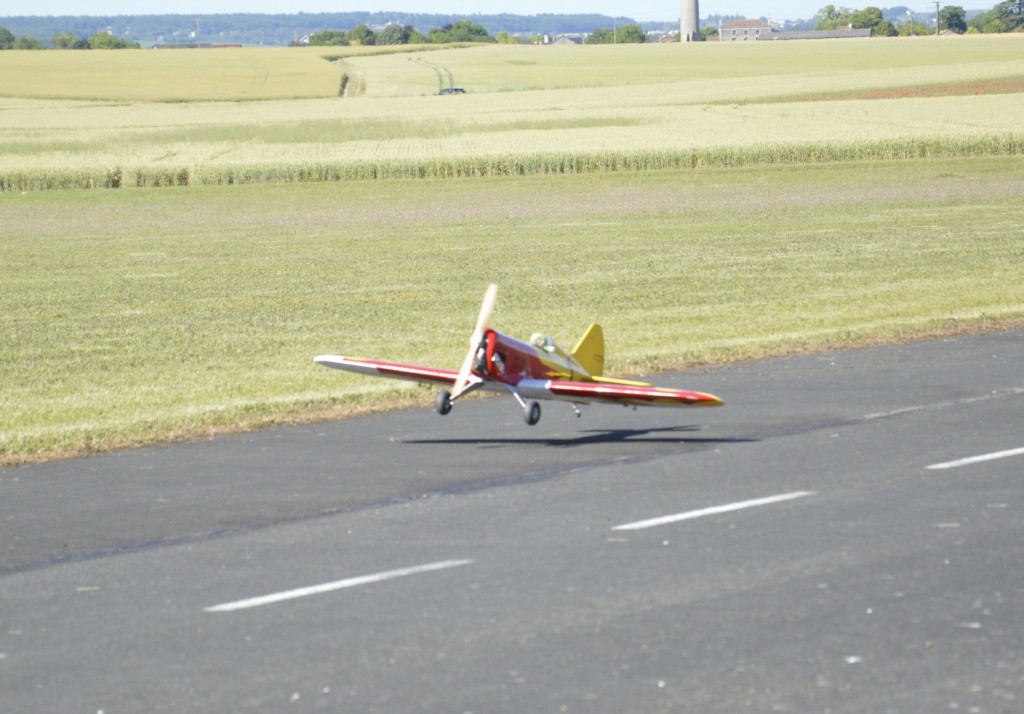 ça pose pour Jean et son Gee Bee