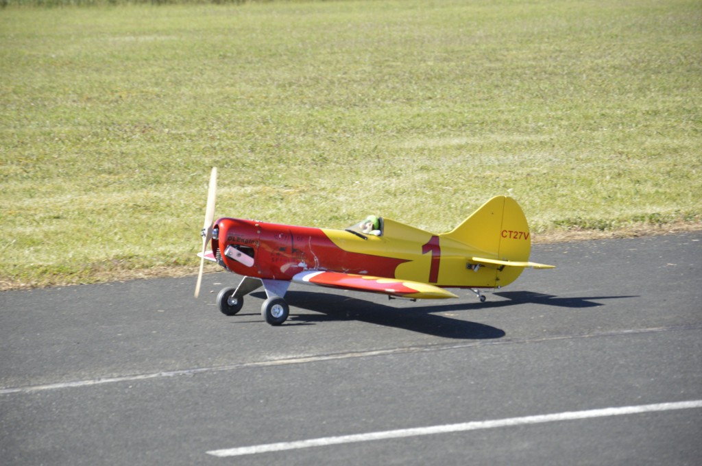 Retour Piste Pour le Gee Bee de  Jean KURTZEMANN