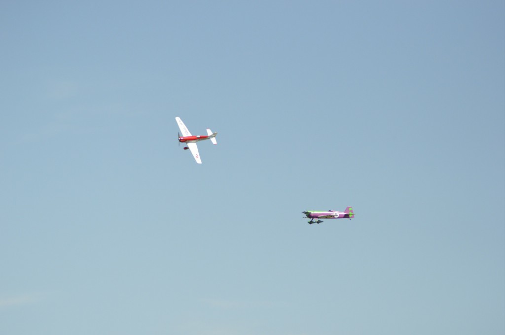 je te passe , tu me repasses ...