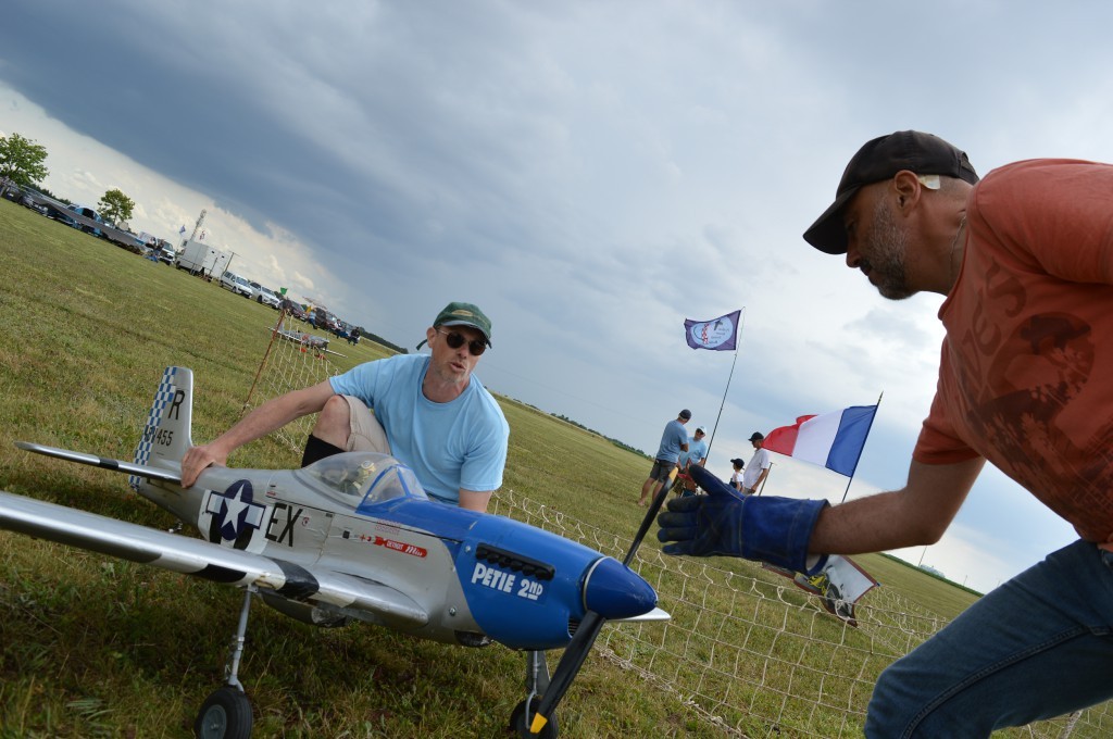 Pierre démarre le moteur de Pierre Yves