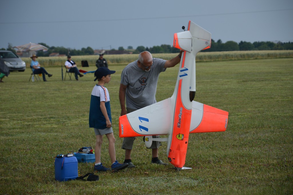 Serge Defie et son New little
