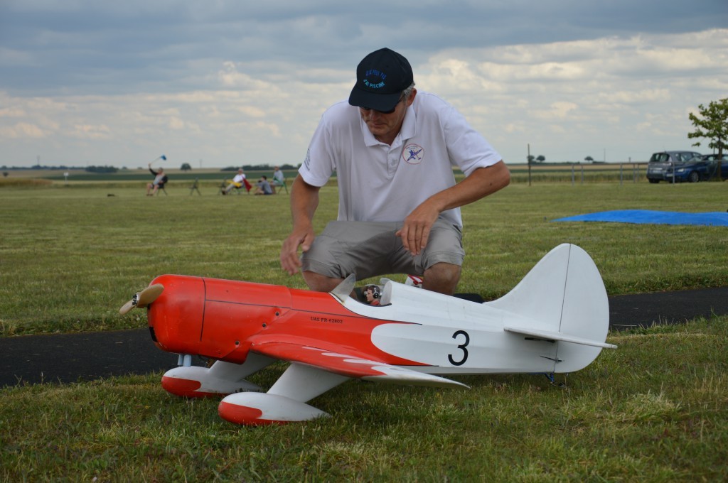 A travers ce Gee Bee N°3 