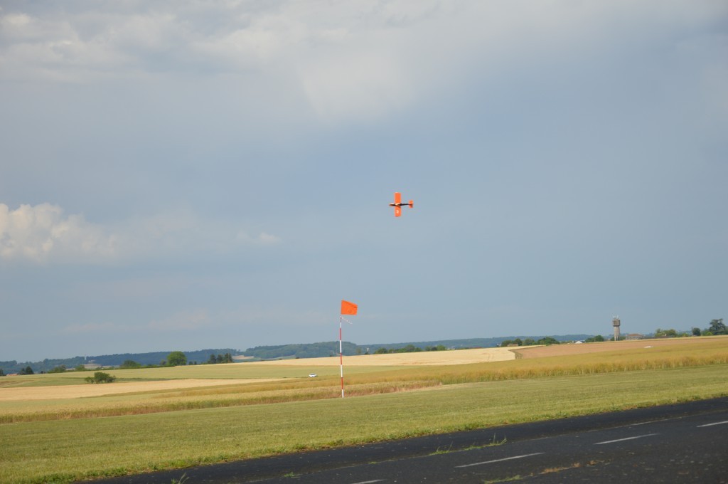 Les nouveaux drapeaux aux pylones sont plus visibles