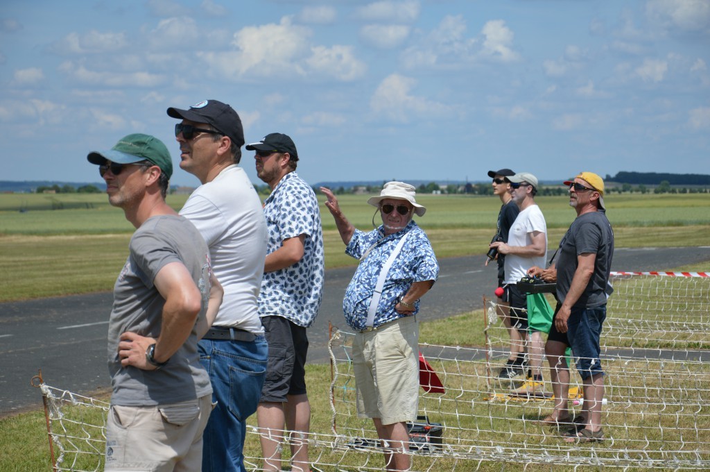 Coatchs et pilotes forment une équipe ...