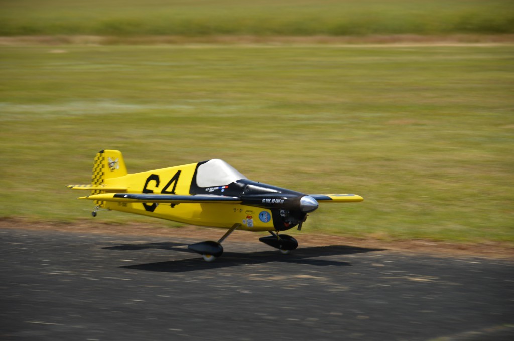 Tu es posé Rémy , coupe les gaz..
