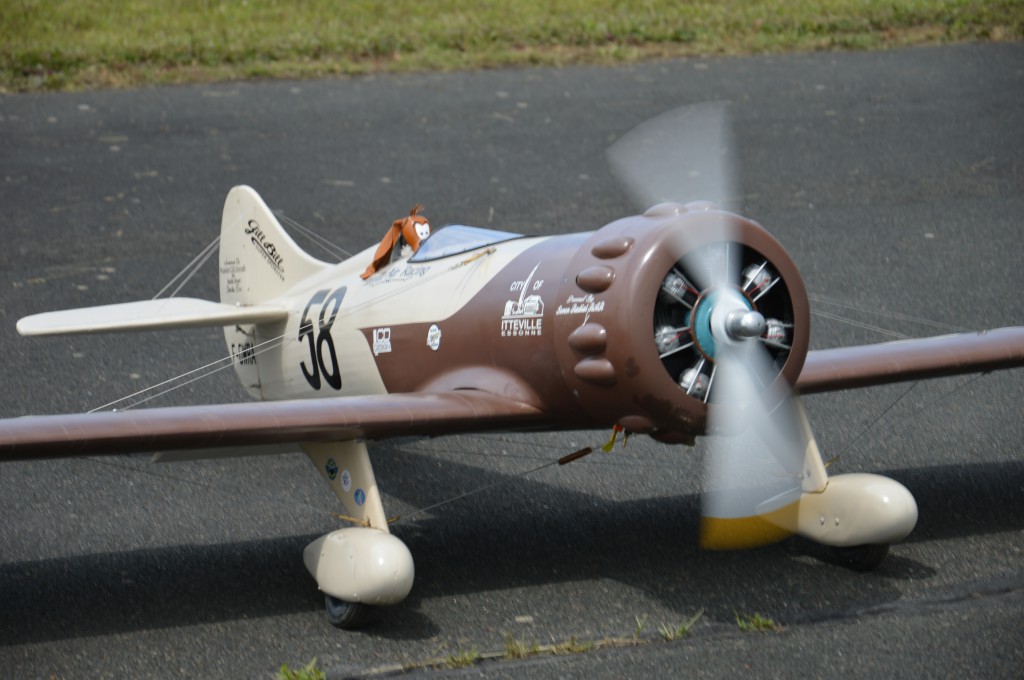 le  N° 58 ...Beau Gee Bee Y  de Gilles Watelet