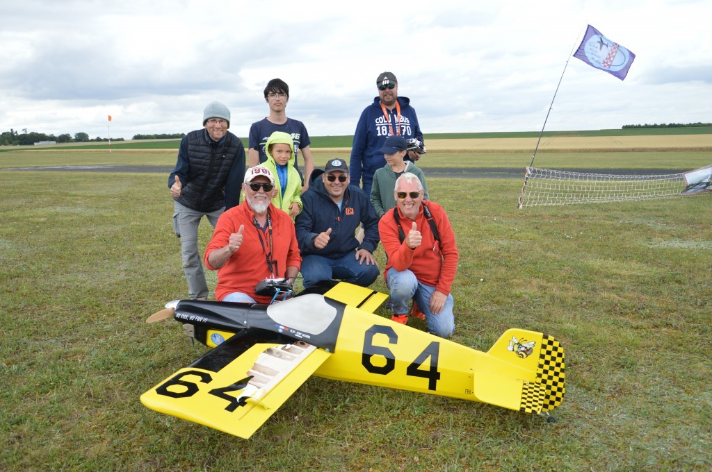 Yes les Gars , il a eu chaud aux plumes celui là .. 