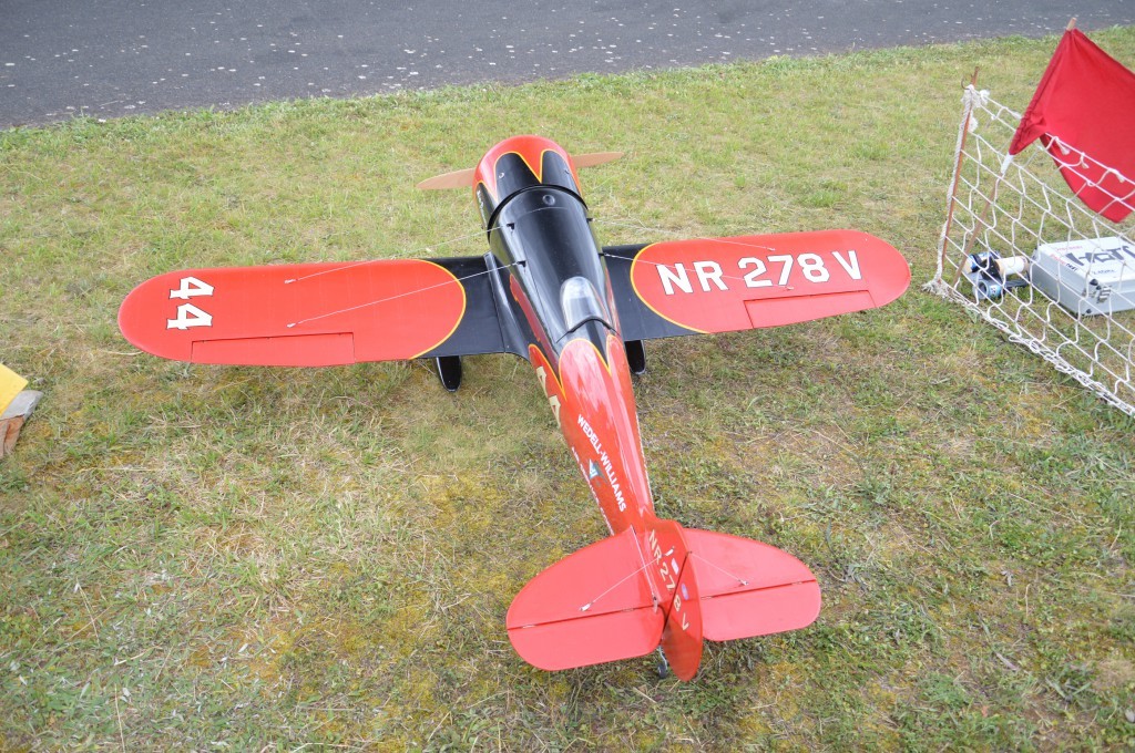 Le Wedell Williams N°44 est en bord de piste