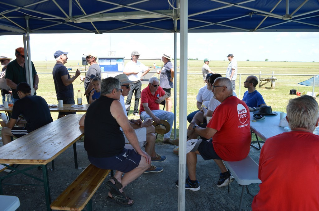 Le soleil .. c'est de la bale cette année...CHAUD- CHAUD