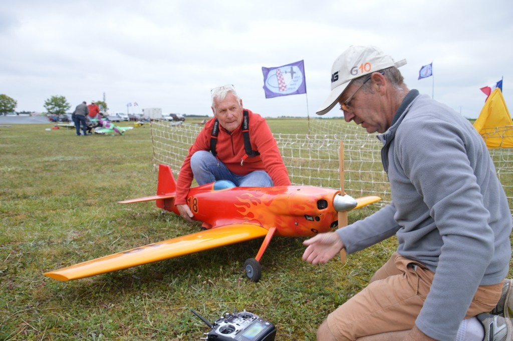 Controle du Modèle sur l'écran radio de Francky