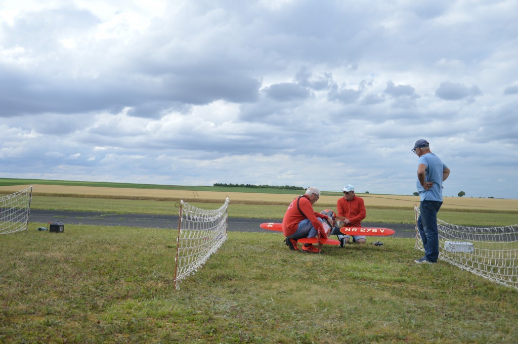 Patrick en préparation pour un vol de démo