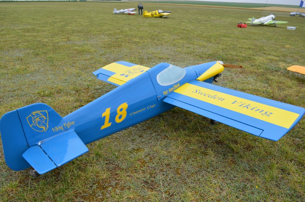 Le Cassutt de Francky ( fuselage fibre et Zénoah 62 cc )