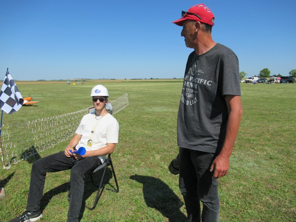 Nicolas Chef de piste et Jean Marie notre Photographe